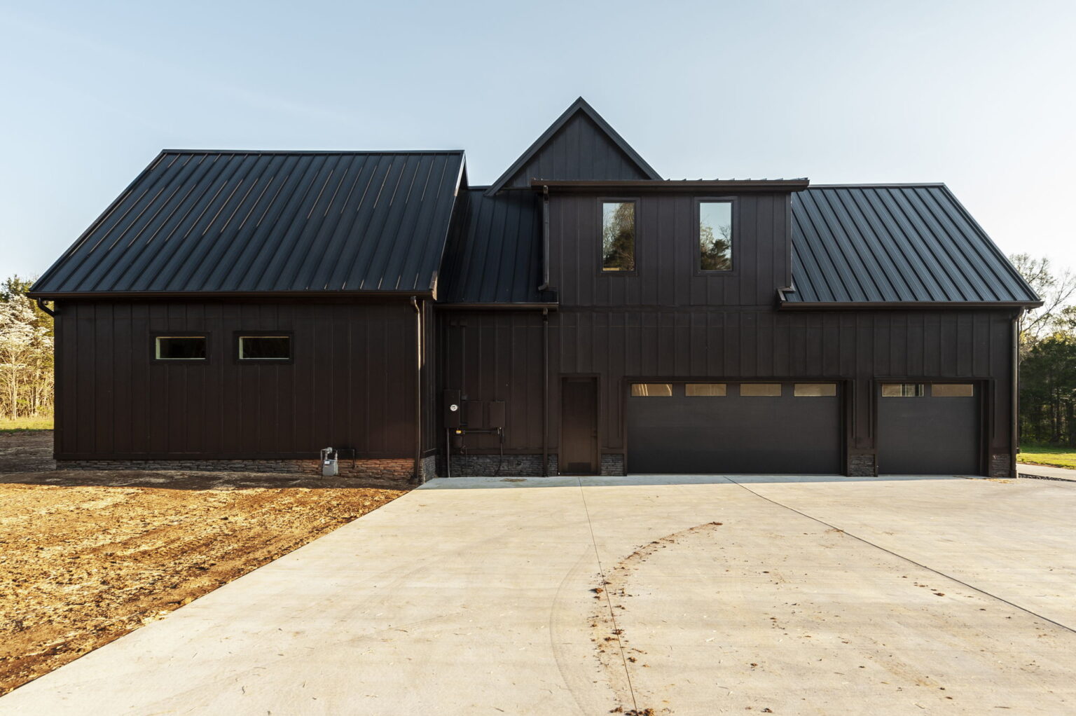 Cain-exterior