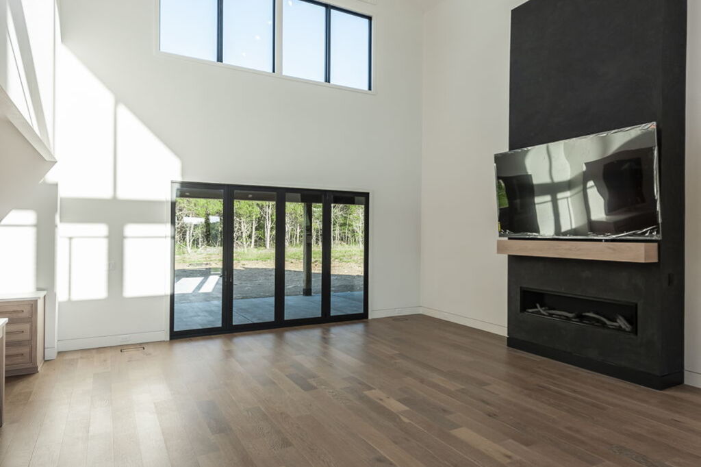 home-custom_1_cropped